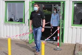 Connect Consumables 35365 Red & White Barrier Tape 75mm x 500m Non Adhesive 1pc